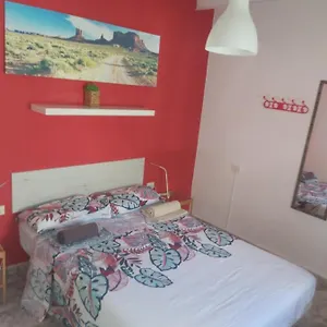 https://tourist-house-santa-cruz.tenerifehoteles.net